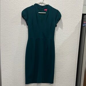 Women’s Betsey Johnson size 6 Elegant Teal Dress
